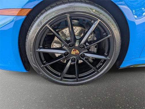 2023 Porsche 911 Carrera