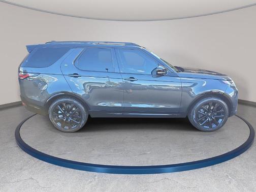 Carpathian Grey 2026 Land Rover Discovery GEMINI EDITION