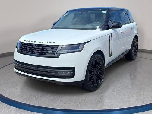 Fuji White 2026 Land Rover Range Rover P530 SE