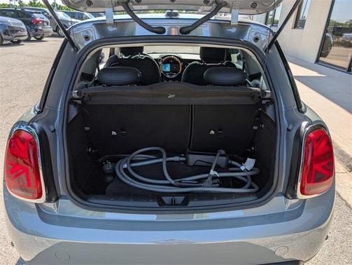 2023 MINI SE Hardtop BASE