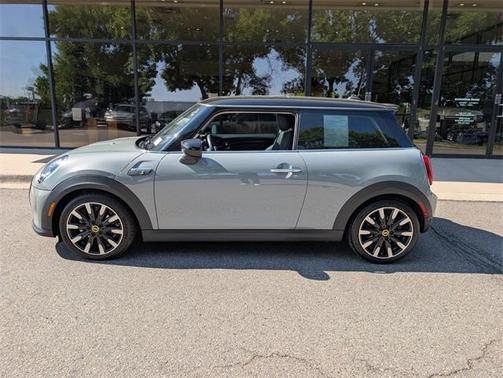2023 MINI SE Hardtop BASE