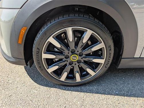 2023 MINI SE Hardtop BASE
