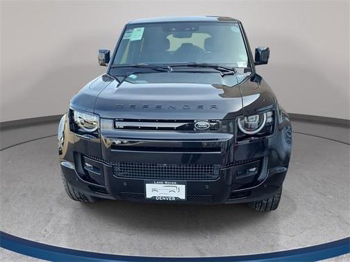 2026 Land Rover Defender P525 V8