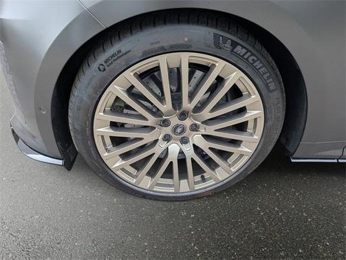 2025 Land Rover Range Rover Sport P635 SV Edition Two