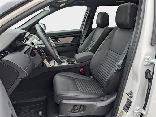 2025 Land Rover Discovery Sport Dynamic SE