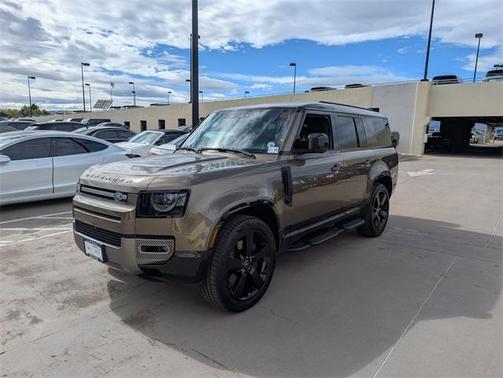 2025 Land Rover Defender P400 X-Dynamic SE
