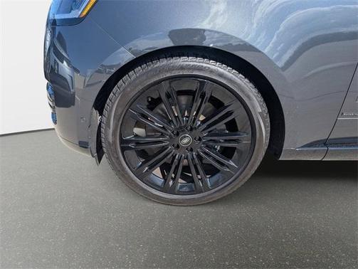 2023 Land Rover Range Rover Autobiography