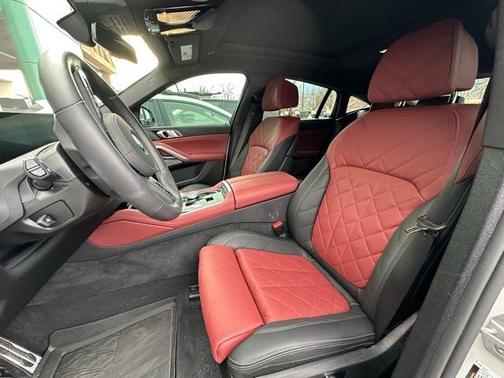 2026 BMW X6 xDrive40i