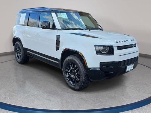 Fuji White 2026 Land Rover Defender P400 X-Dynamic SE