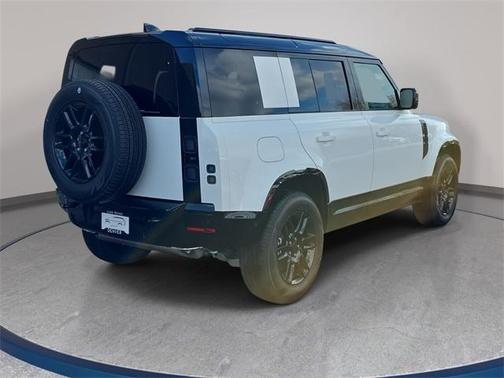 2026 Land Rover Defender P400 X-Dynamic SE