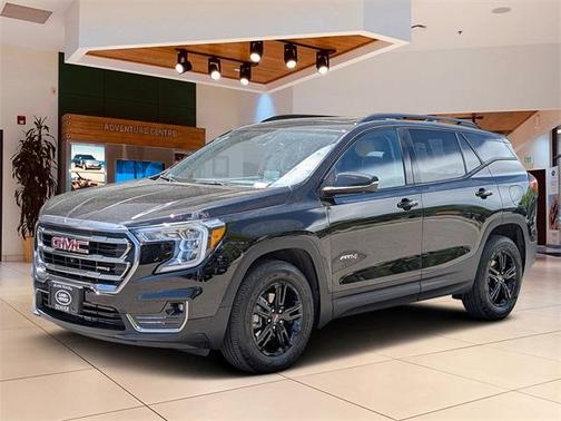 2024 GMC Terrain AT4