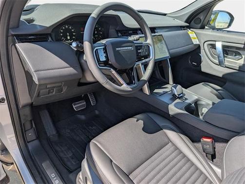 2025 Land Rover Discovery Sport Dynamic SE