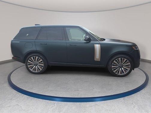 British Racing Green In Satin Finish 2026 Land Rover Range Rover P615 SV