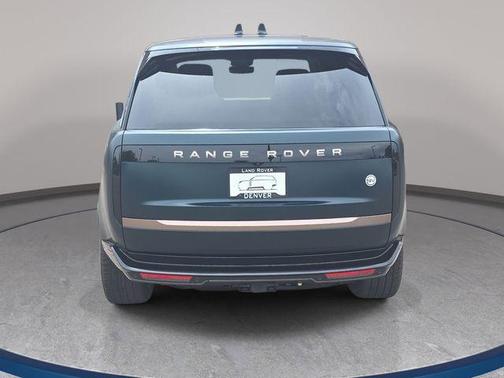 British Racing Green In Satin Finish 2026 Land Rover Range Rover P615 SV