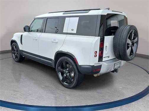 2023 Land Rover Defender 110 SE