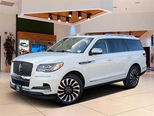 2022 Lincoln Navigator Black Label