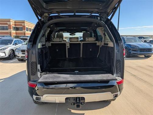 2020 Land Rover Discovery Landmark