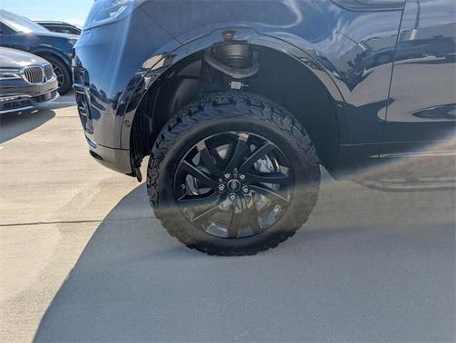 2020 Land Rover Discovery Landmark