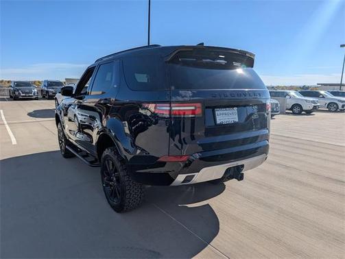 2020 Land Rover Discovery Landmark