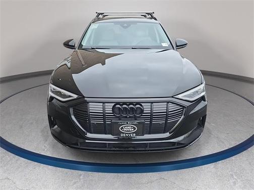 2023 Audi e-tron Premium Plus