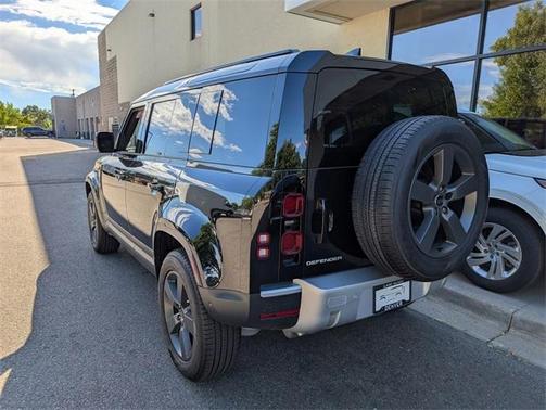 2025 Land Rover Defender P400 S