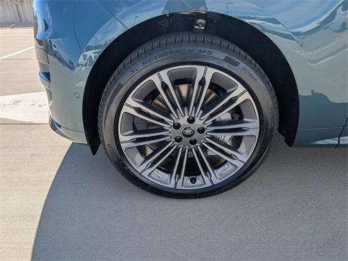 2025 Land Rover Range Rover Sport P530 Dynamic SE