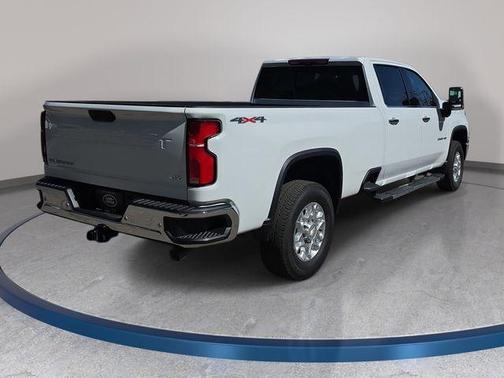 Summit White 2025 Chevrolet Silverado 2500 LTZ
