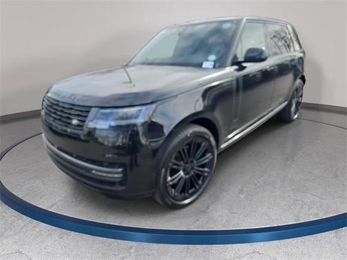 2026 Land Rover Range Rover P400 SE 7 Seat