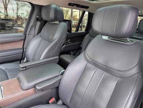 2023 Land Rover Range Rover Autobiography