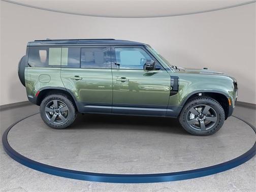 2026 Land Rover Defender P300 S