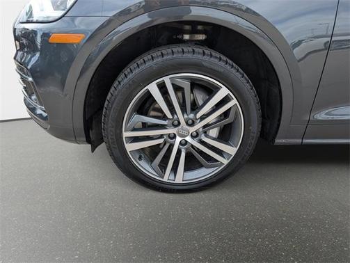 2020 Audi Q5 e 55 Premium