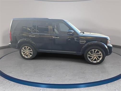 2016 Land Rover LR4 Base