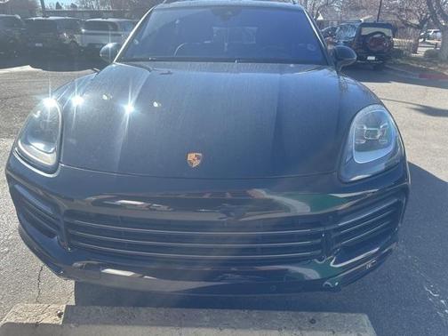 2023 Porsche Cayenne 