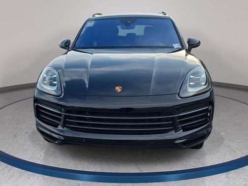 2023 Porsche Cayenne 