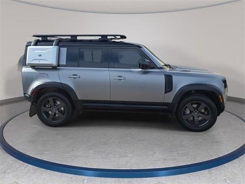 2023 Land Rover Defender 110 X-Dynamic SE