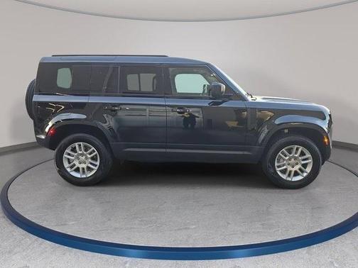 2025 Land Rover Defender P300