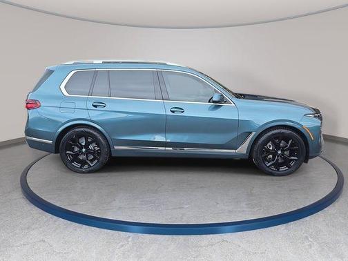 Blue Ridge Mountain Metallic 2024 BMW X7 xDrive40i