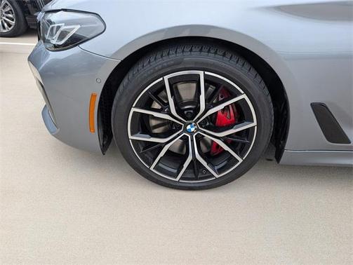 2023 BMW 540 i xDrive