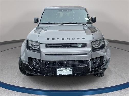 2024 Land Rover Defender P400 X-Dynamic SE