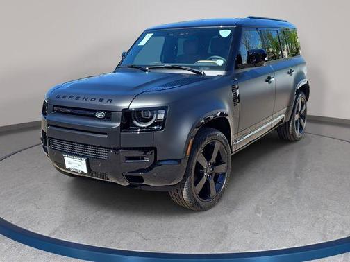 Santorini Black 2026 Land Rover Defender P400 X-Dynamic SE