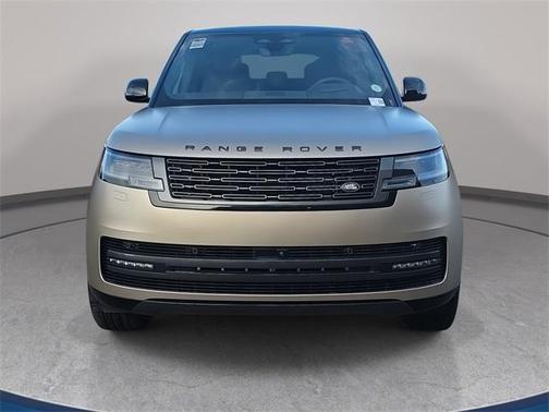 2025 Land Rover Range Rover P530 SE