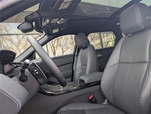 2025 Land Rover Range Rover Velar P400 Dynamic SE