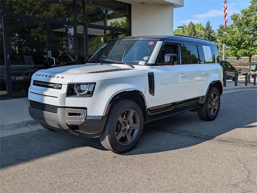 2025 Land Rover Defender P400 X-Dynamic SE