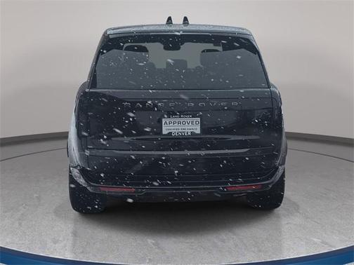 2025 Land Rover Range Rover P400 SE