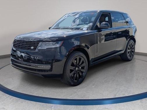 2025 Land Rover Range Rover P400 SE