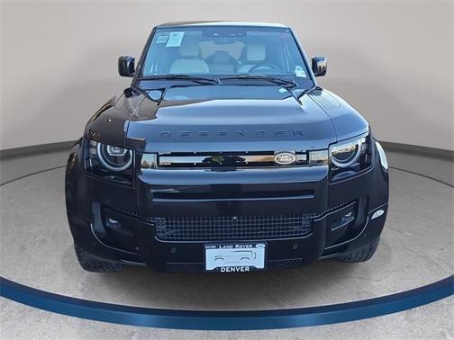 2026 Land Rover Defender 110 X-Dynamic SE