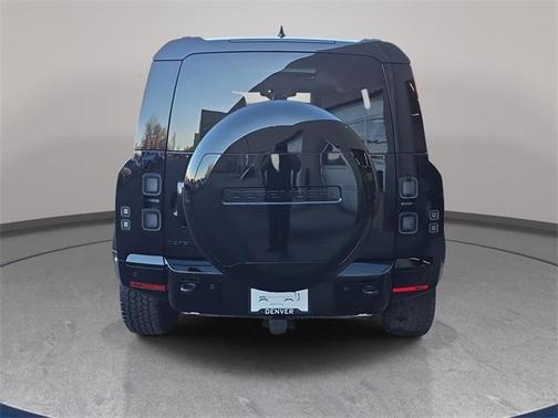 2026 Land Rover Defender 110 X-Dynamic SE