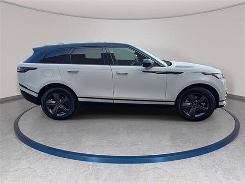 2025 Land Rover Range Rover Velar P250 Dynamic SE