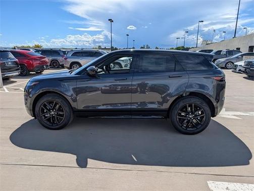 2026 Land Rover Range Rover Evoque Dynamic SE