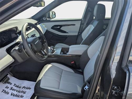 2026 Land Rover Range Rover Evoque Dynamic SE